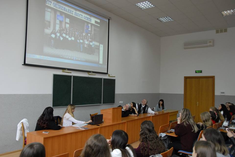 43410117_10217959408356272_6700599498059546624_n