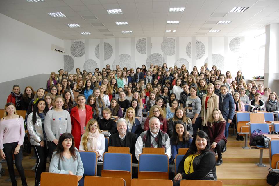 43425722_10217959410276320_2833137737576480768_n