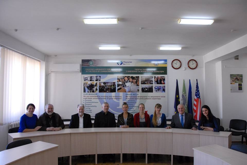 43877976_10217998387090716_8162228258172043264_n