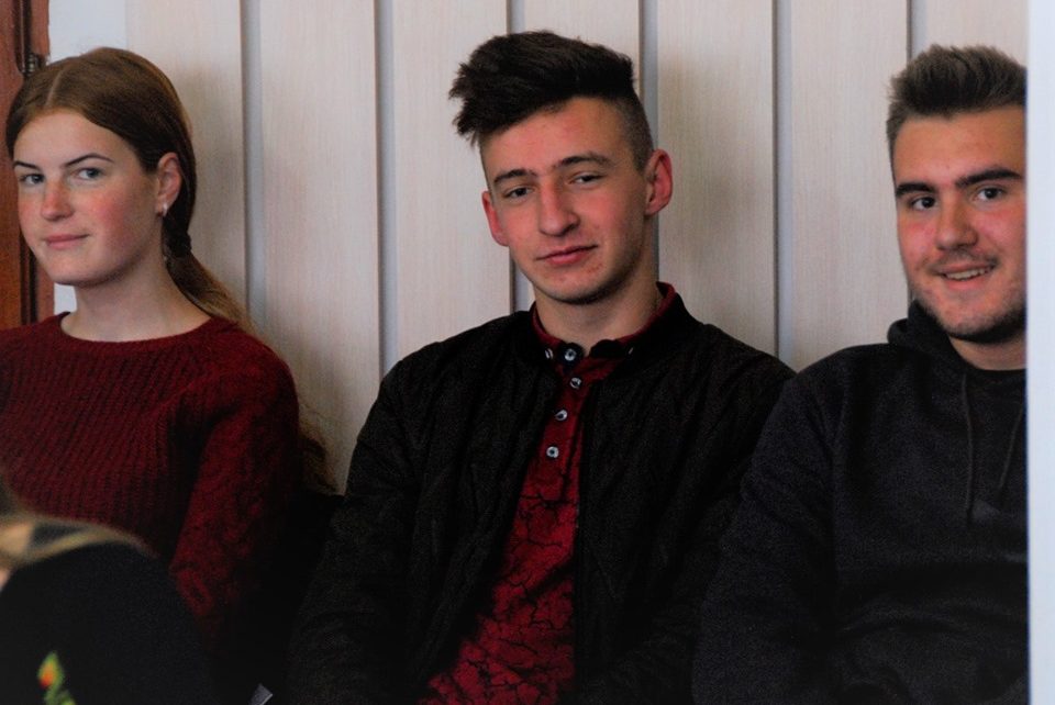 76654445_10221179126407211_4764631375795978240_n